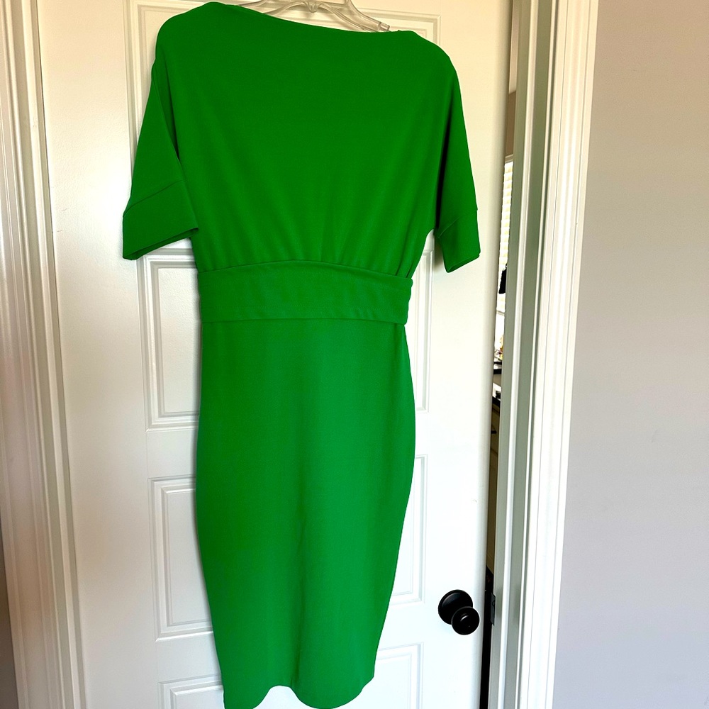New York and Co. Kelly Green Midi Dress